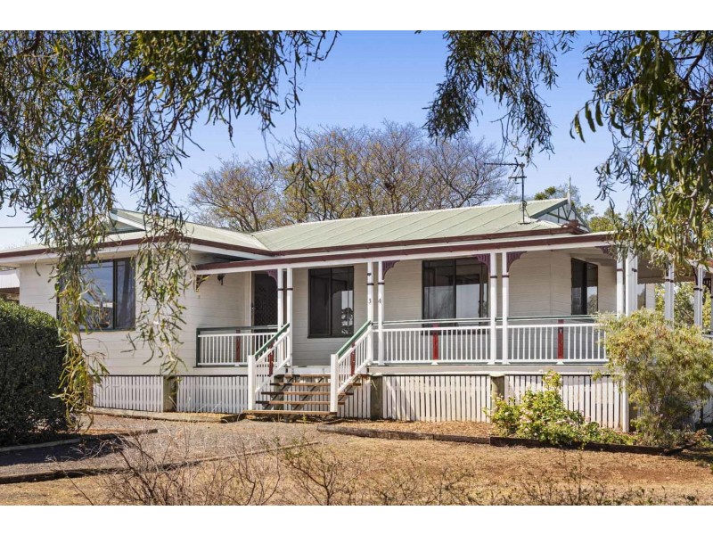 34 King Street, Kingsthorpe QLD 4400
