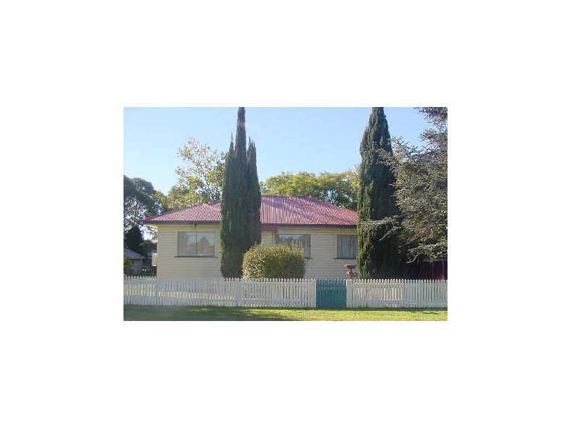 1 Phyllis Street, Newtown QLD 4350