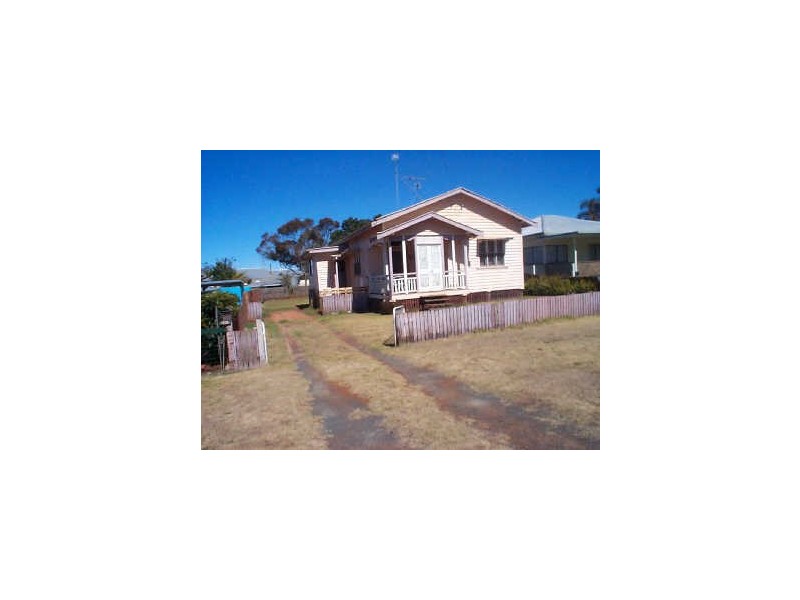 10 Princess Street, NEWTOWN, Toowoomba QLD 4350