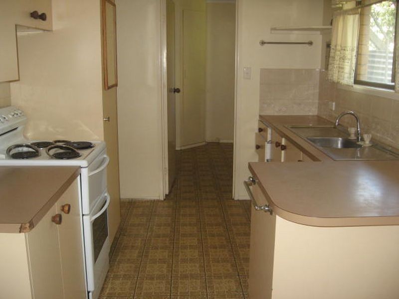 4 Moselle Court, Wilsonton QLD 4350