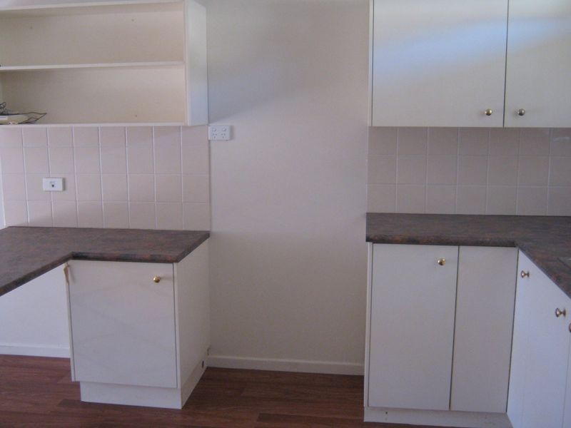 1/266 James Street, Harristown QLD 4350