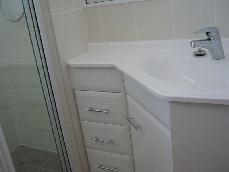 1/266 James Street, Harristown QLD 4350