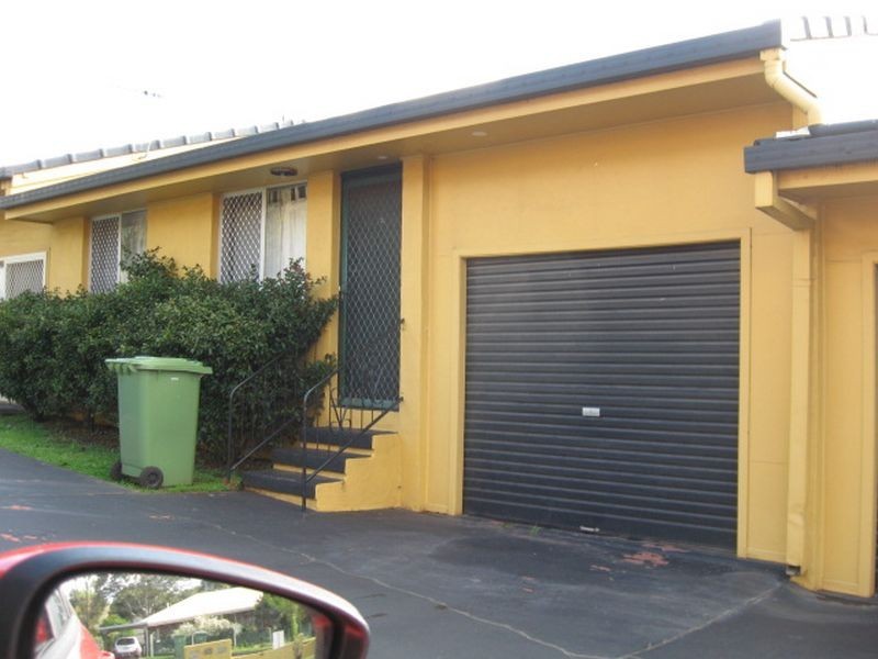 2/60 Mabel Street, Mount Lofty QLD 4350