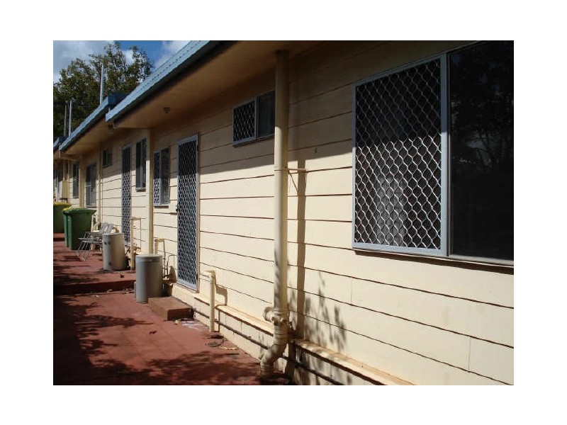 3/267b Geddes Street, Centenary Heights QLD 4350