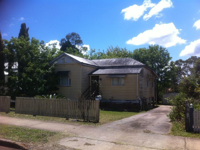 11 O’Quinn Street, Harristown QLD 4350