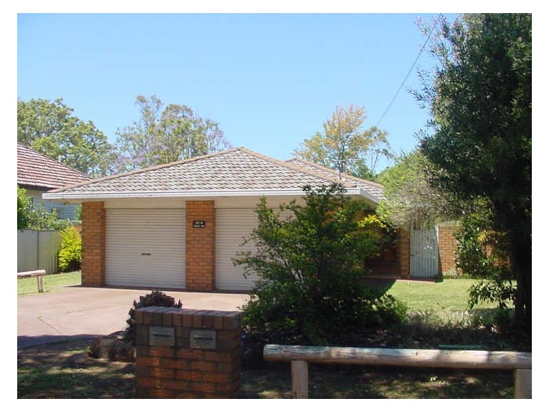 2/50a Anzac Avenue, Newtown QLD 4350