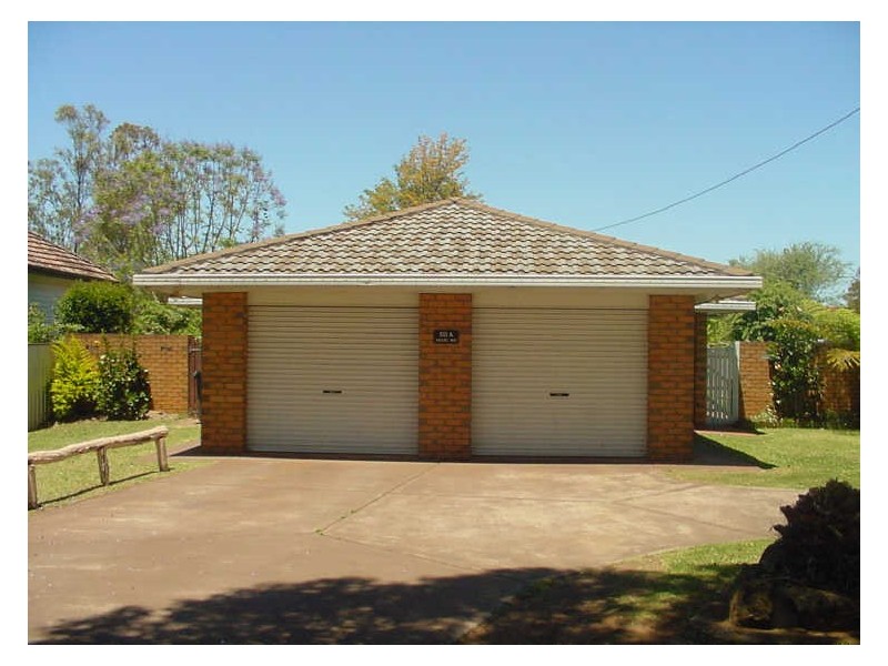 2/50a Anzac Avenue, Newtown QLD 4350