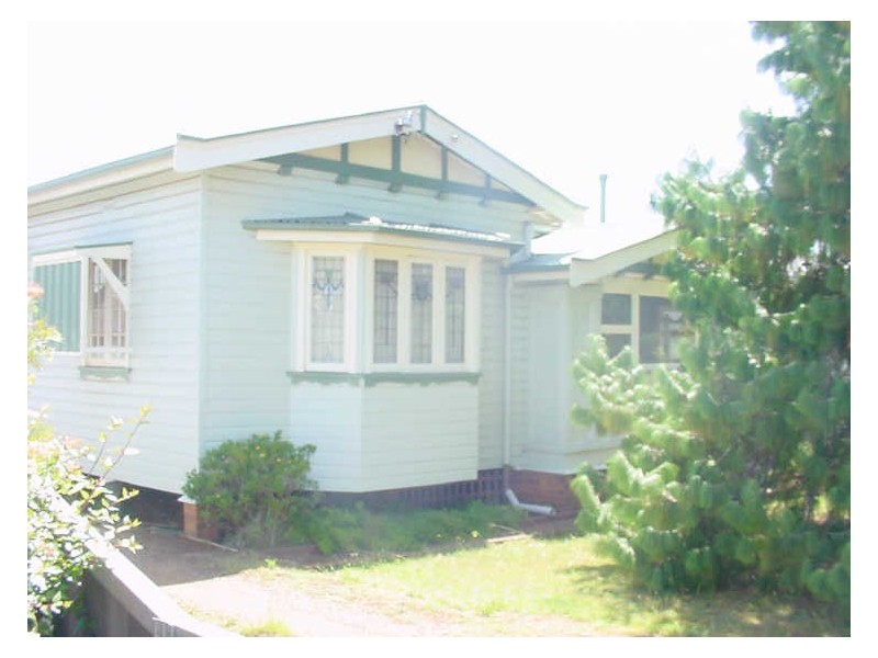 181 Campbell Street, Newtown QLD 4350