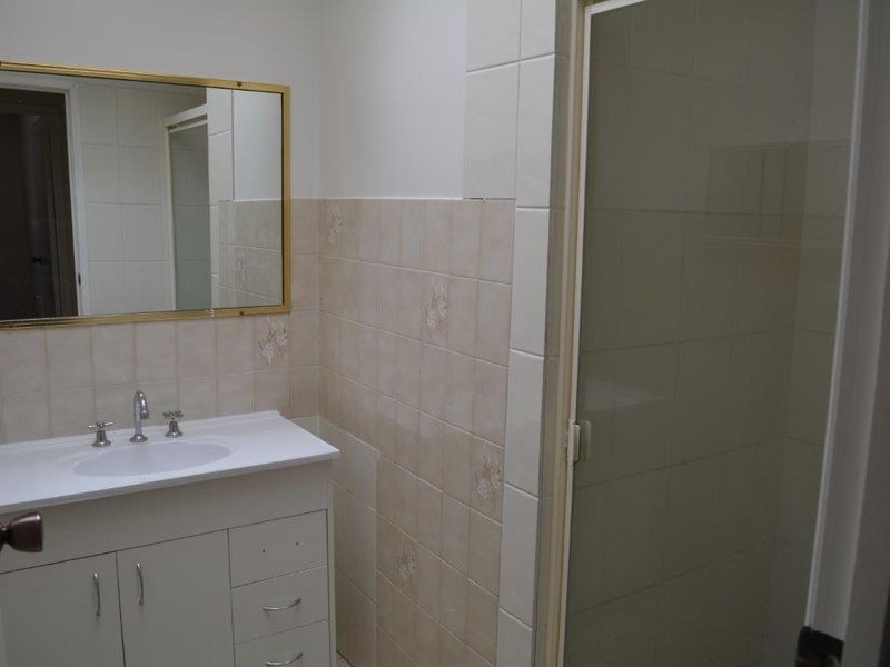 1/1 Coates Street, Centenary Heights QLD 4350