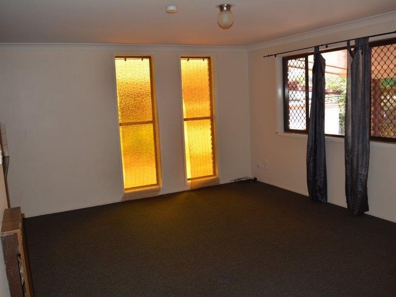 1/1 Coates Street, Centenary Heights QLD 4350