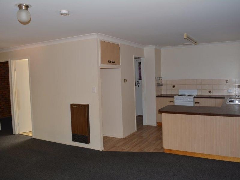 1/1 Coates Street, Centenary Heights QLD 4350