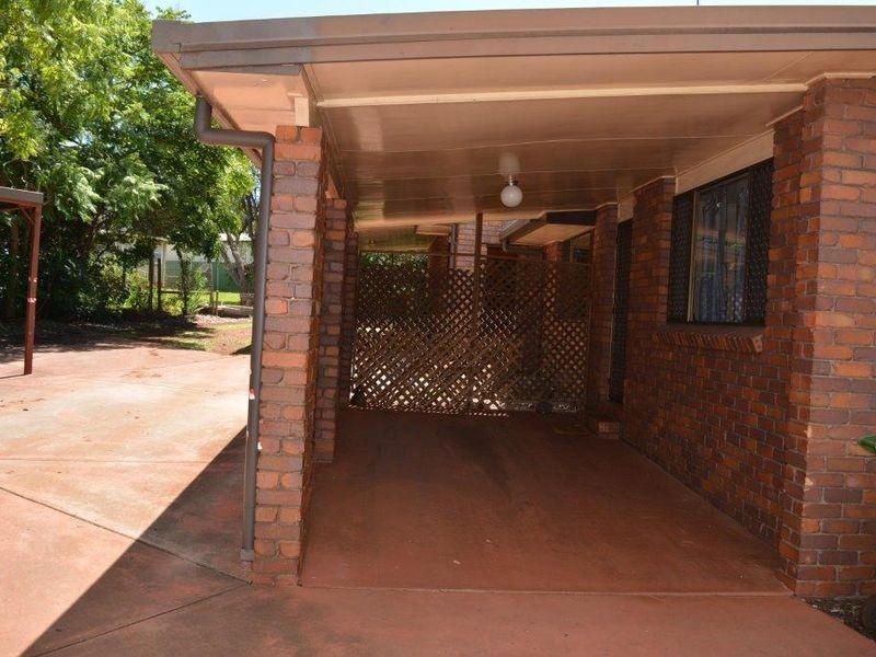 1/1 Coates Street, Centenary Heights QLD 4350