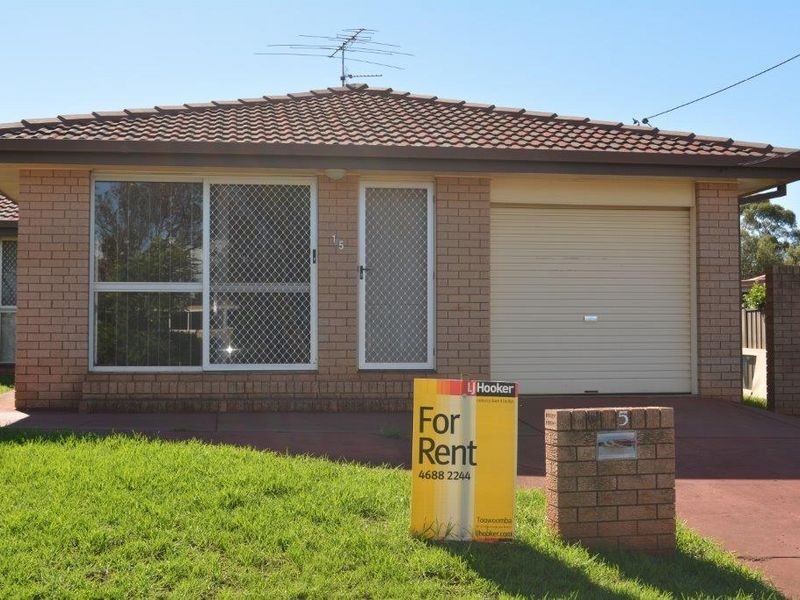 1/5 Rutkin Street, Kearneys Spring QLD 4350