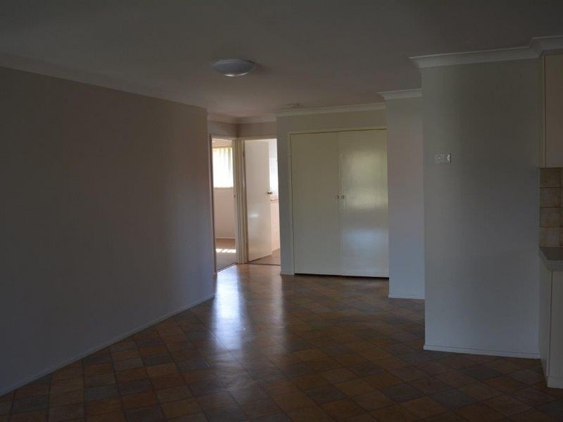 1/5 Rutkin Street, Kearneys Spring QLD 4350