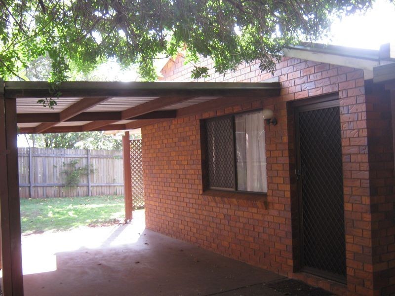 2/195 Tor Street, Newtown QLD 4350