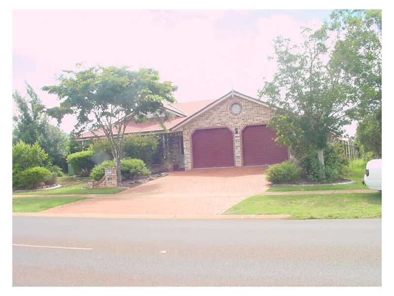 464 Hume Street, Centenary Heights QLD 4350