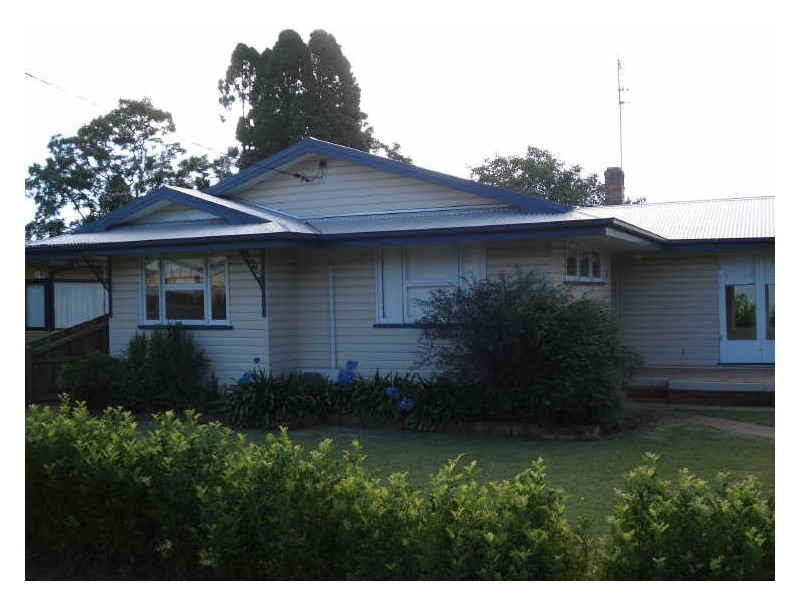 35 Burke Street, Rangeville QLD 4350