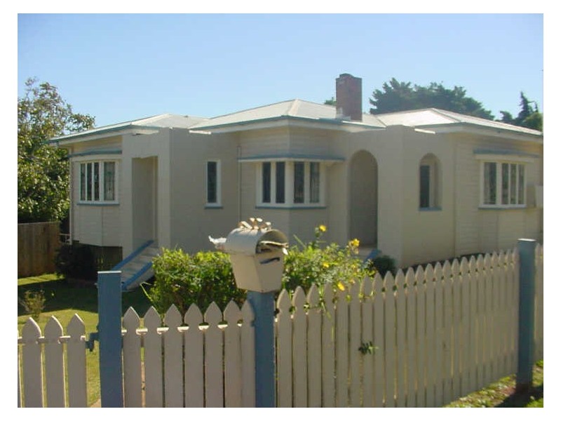 91 Ruthven Street, North Toowoomba QLD 4350