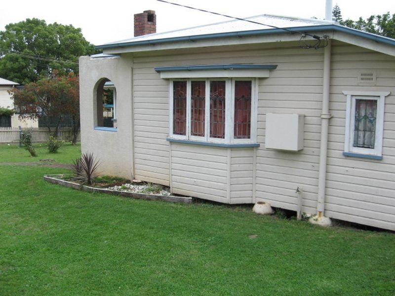 91 Ruthven Street, North Toowoomba QLD 4350