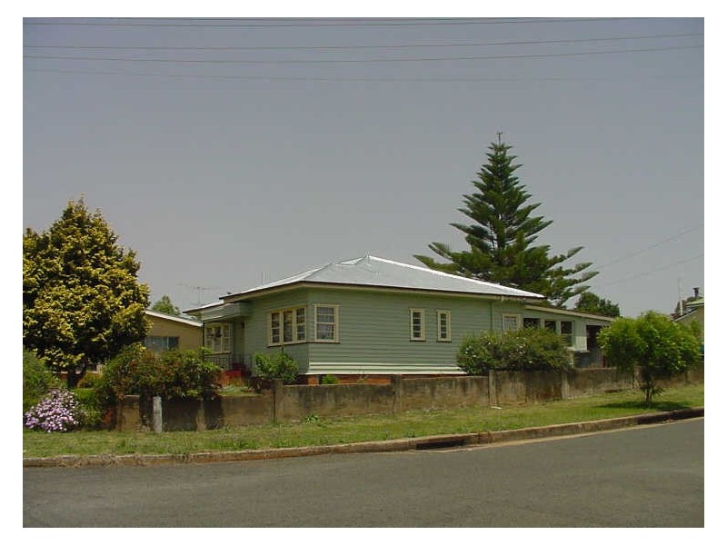 2 Violet Street, Toowoomba City QLD 4350