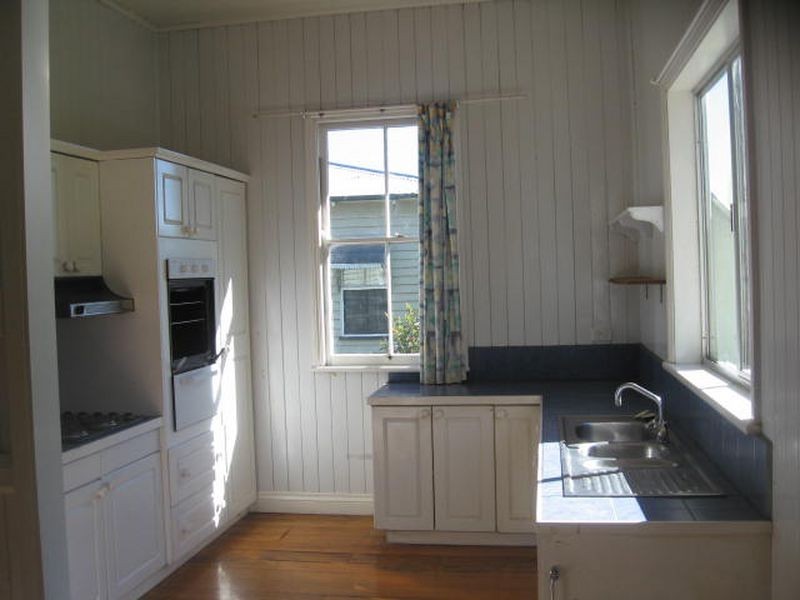 15 Herries Street, East Toowoomba QLD 4350