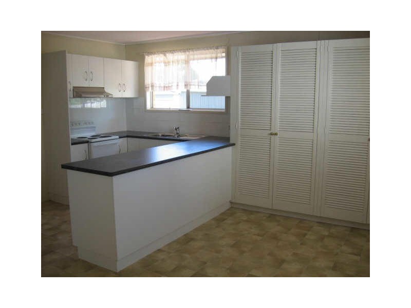 9 Coates Street, Kearneys Spring QLD 4350