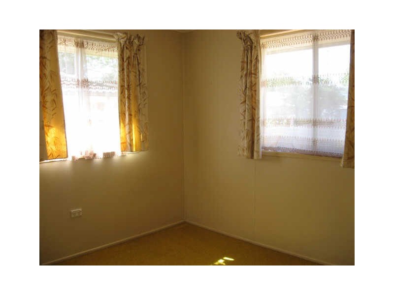 9 Coates Street, Kearneys Spring QLD 4350