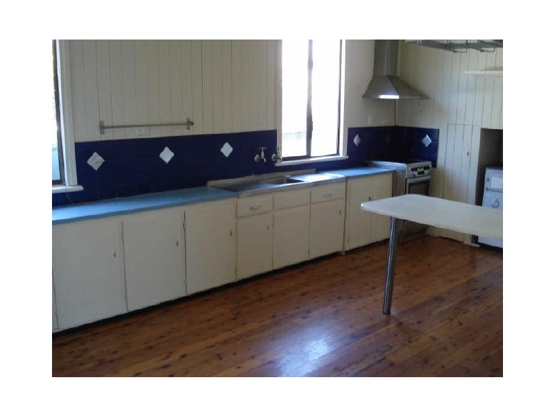 231a Mackenzie Street, Centenary Heights QLD 4350