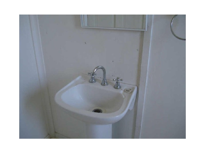 231a Mackenzie Street, Centenary Heights QLD 4350