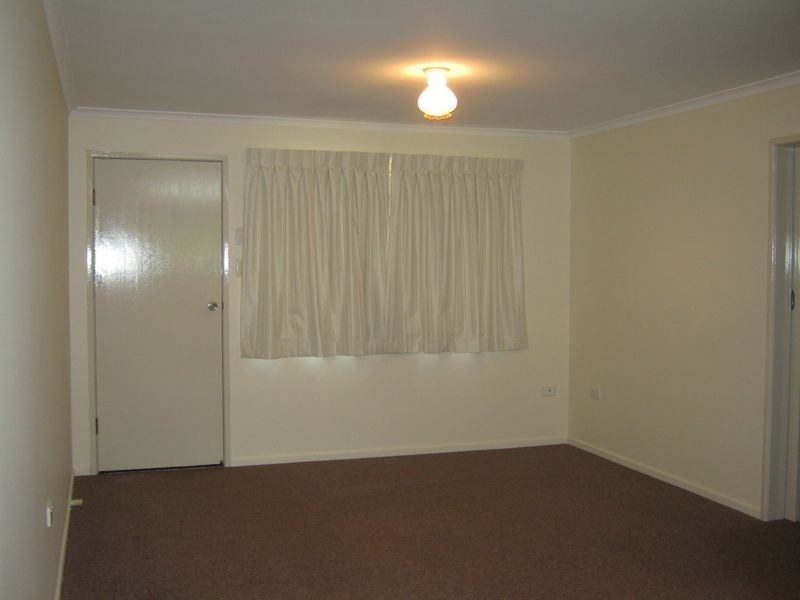1/62 Stuart Street, Mount Lofty QLD 4350