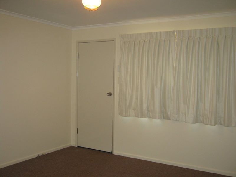 1/62 Stuart Street, Mount Lofty QLD 4350