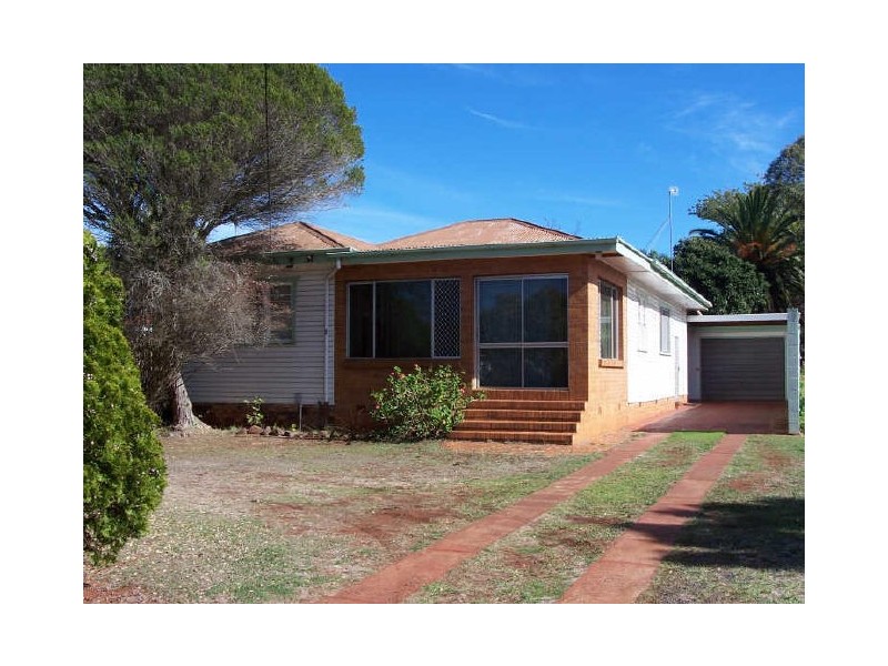 47 Drayton Road, Harristown QLD 4350