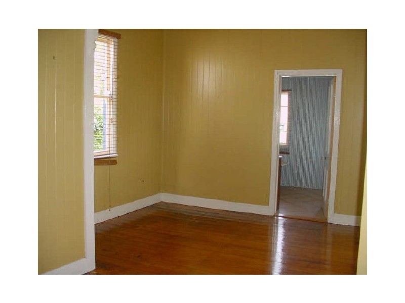 1 Paterson Street, South Toowoomba QLD 4350