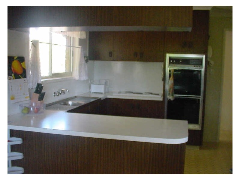 2 Steinmuller Court, Mount Lofty QLD 4350