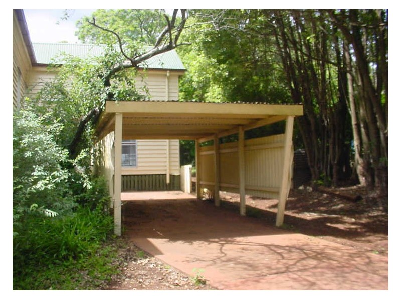 11 Herries Street, East Toowoomba QLD 4350