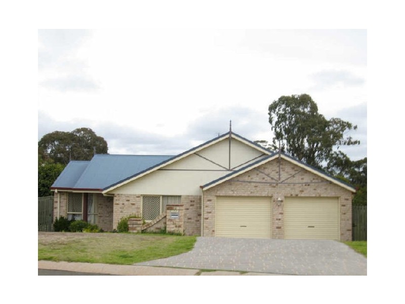 34 Dyson Drive, Darling Heights QLD 4350