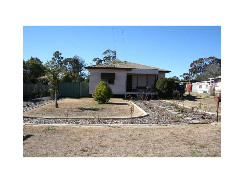 26 Ellis Street, Wilsonton QLD 4350