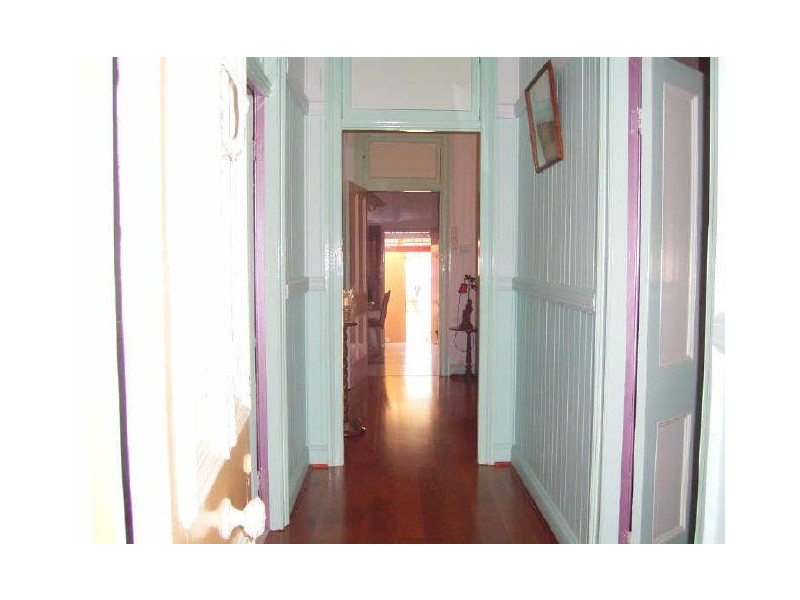 42 Hill Street, Toowoomba City QLD 4350