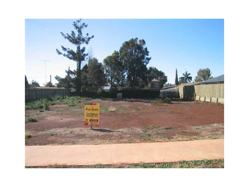 4 Pelican Drive, Rangeville QLD 4350