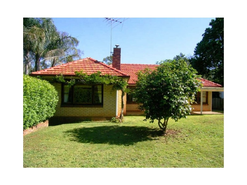 6 Cottesloe St, East Toowoomba QLD 4350