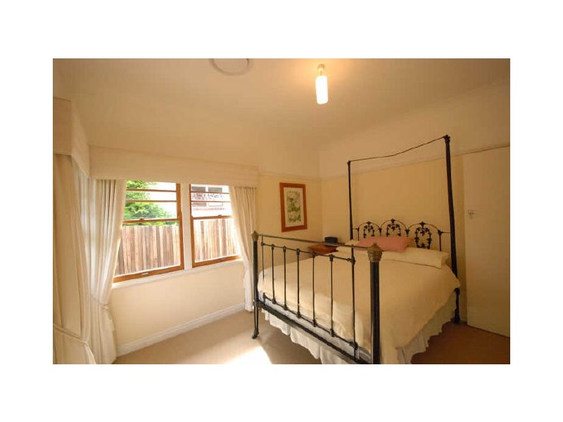6 Cottesloe St, East Toowoomba QLD 4350