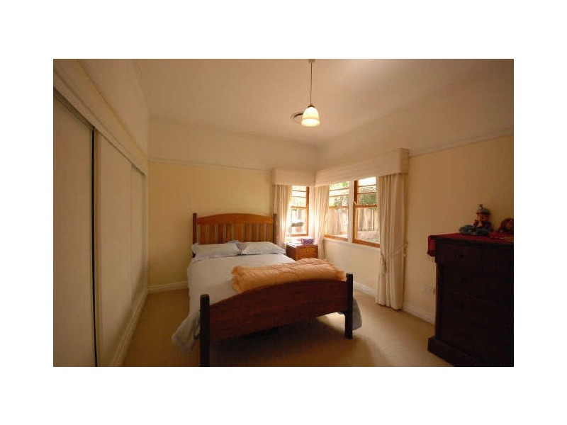 6 Cottesloe St, East Toowoomba QLD 4350