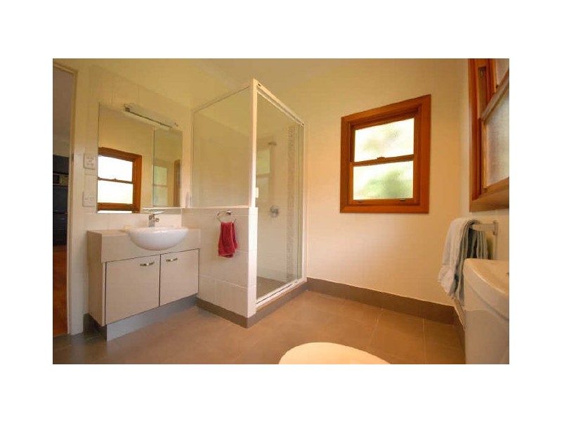6 Cottesloe St, East Toowoomba QLD 4350