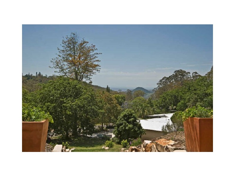 6 Spring Street, Middle Ridge QLD 4350