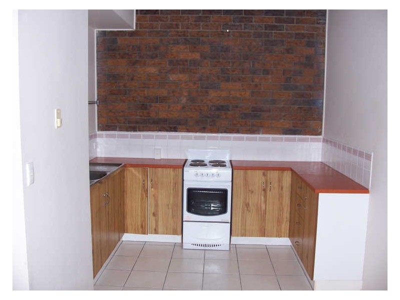 8/1 Whichello Street, North Toowoomba QLD 4350