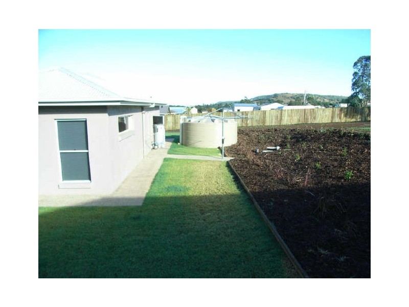 20 Tee Tree Court, Gowrie Junction QLD 4352