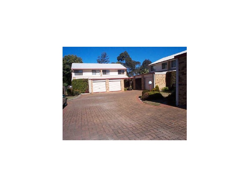 8/94 Hill Street, NEWTOWN, Toowoomba QLD 4350