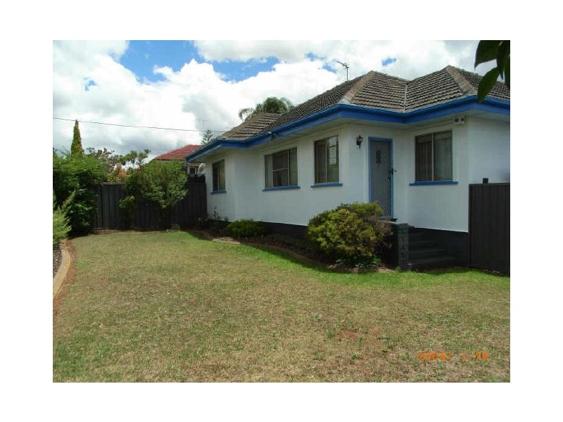 361 Tor Street, Wilsonton QLD 4350