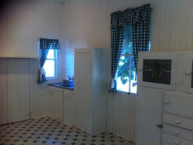 56 Long Street, Rangeville QLD 4350