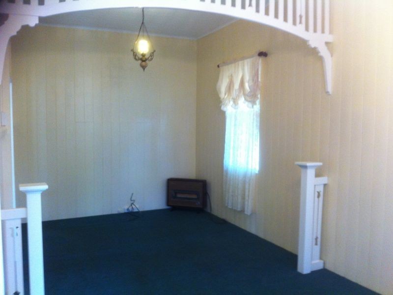 56 Long Street, Rangeville QLD 4350